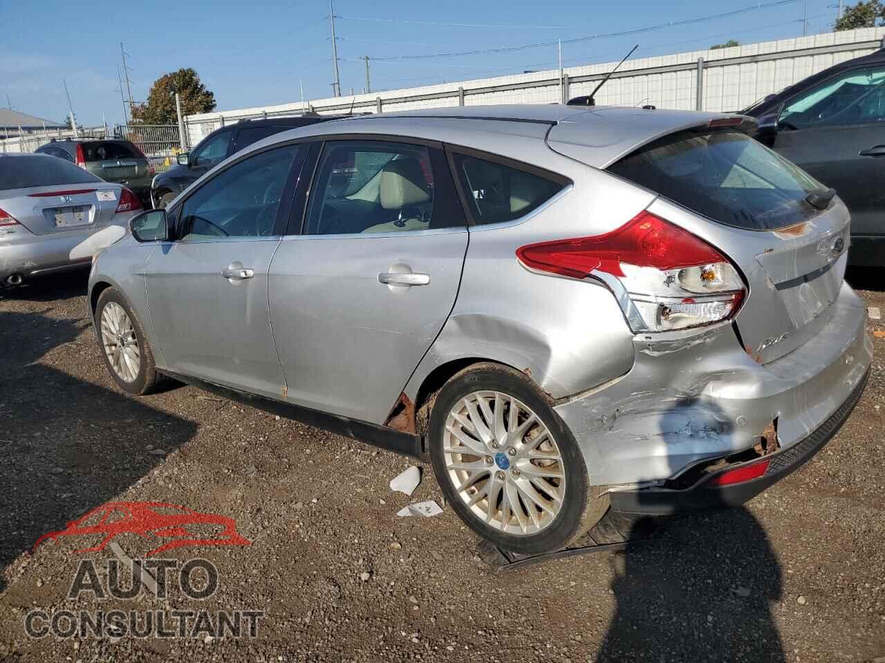 FORD FOCUS 2012 - 1FAHP3M28CL129169
