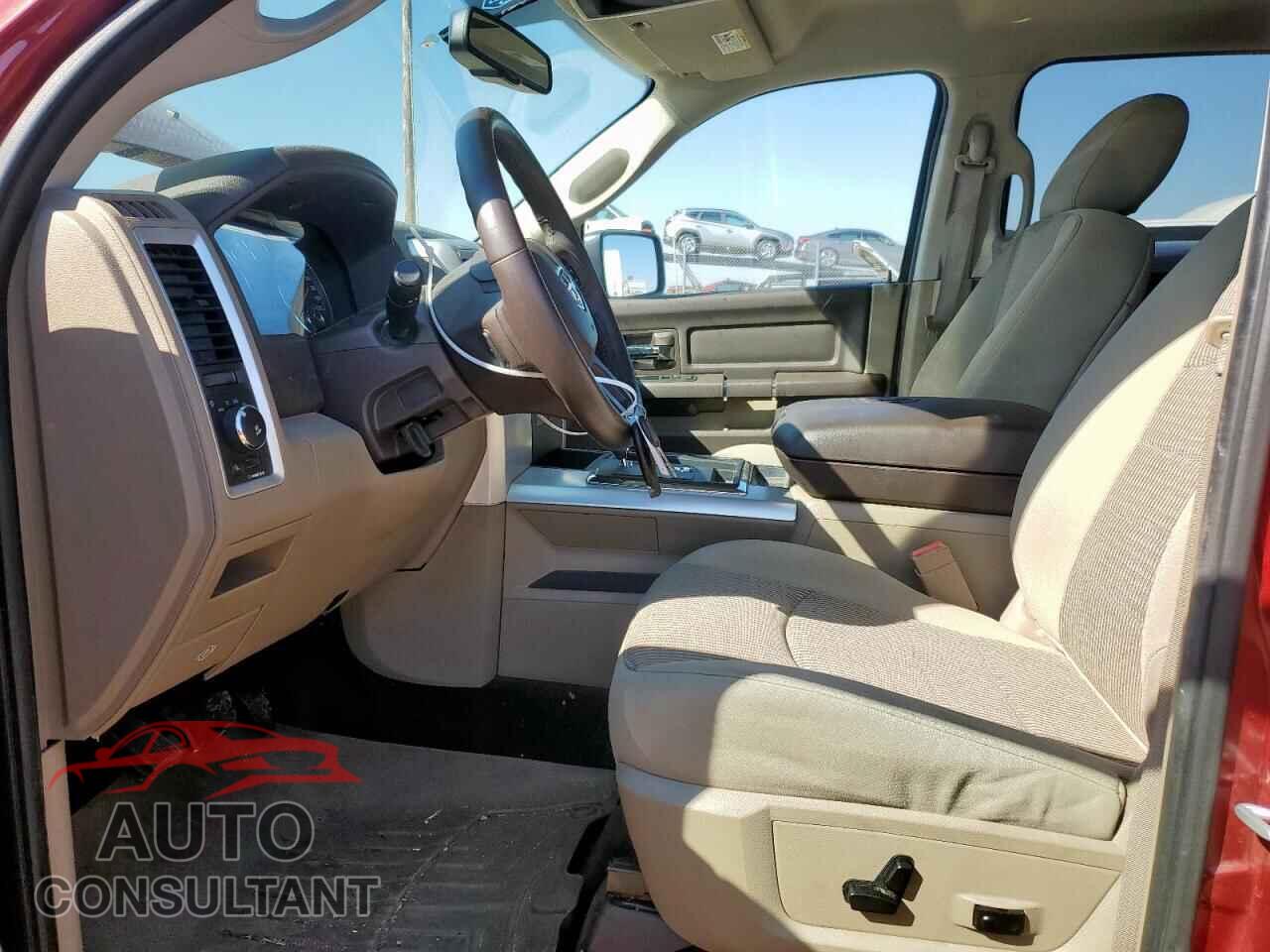 DODGE RAM 1500 2012 - 1C6RD7LT7CS327599
