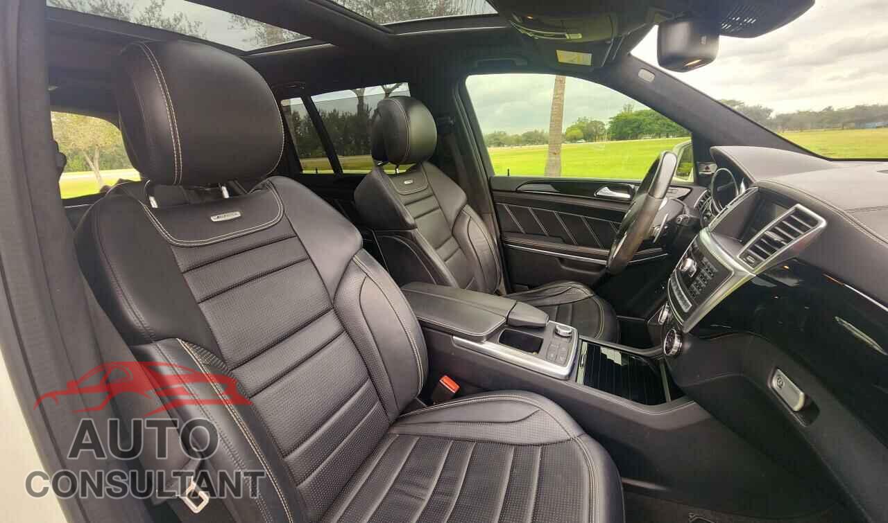 MERCEDES-BENZ GL-CLASS 2014 - 4JGDF7EE0EA411733
