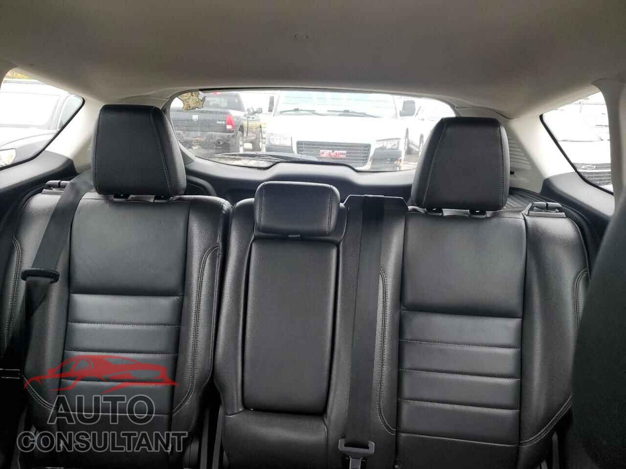 FORD CMAX 2015 - 1FADP5BU2FL122947