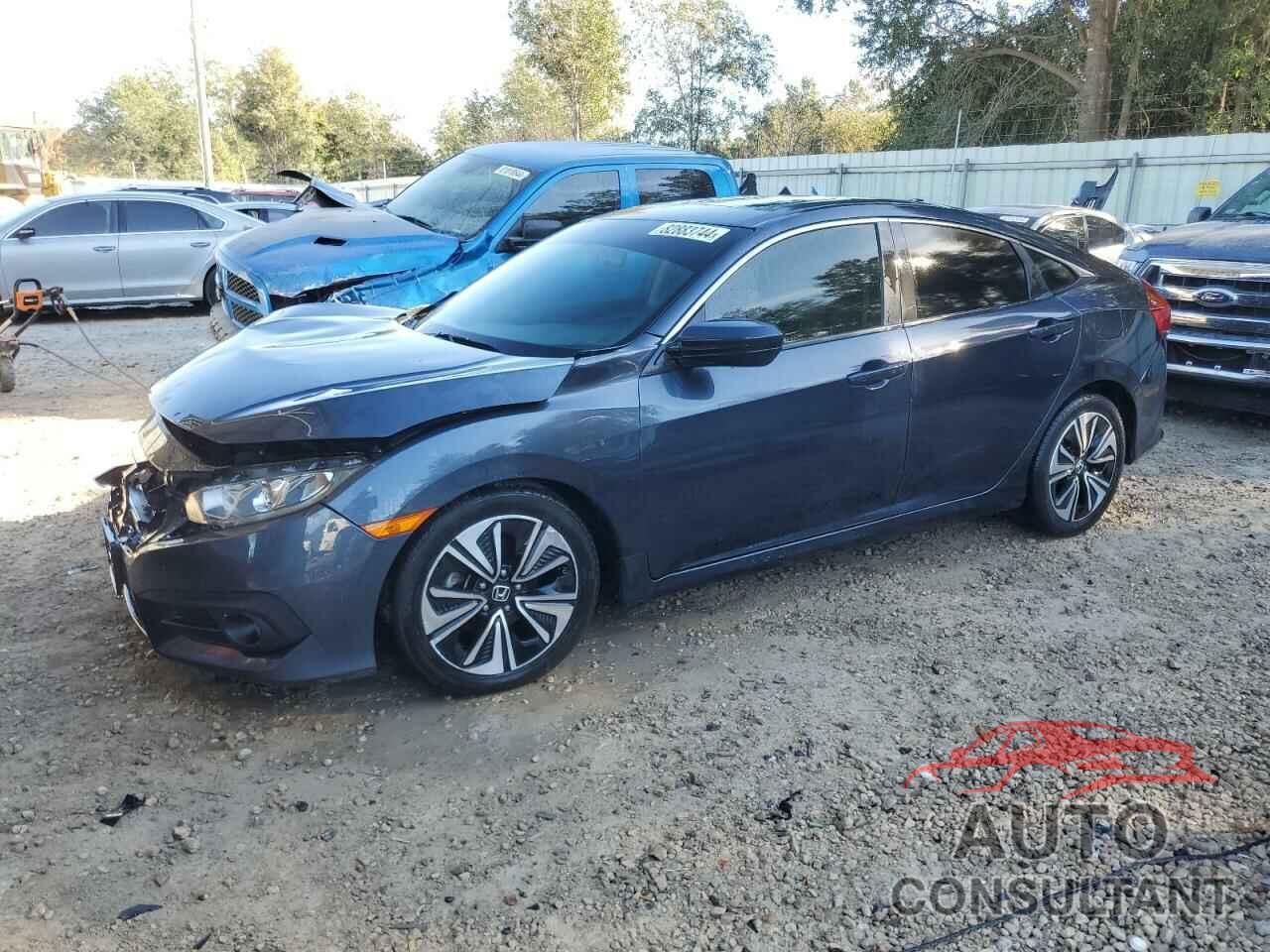 HONDA CIVIC 2018 - JHMFC1F35JX019370