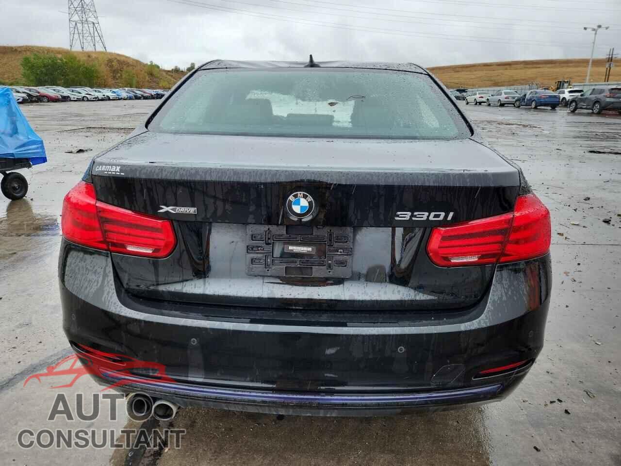 BMW 3 SERIES 2017 - WBA8D9C37HA012411