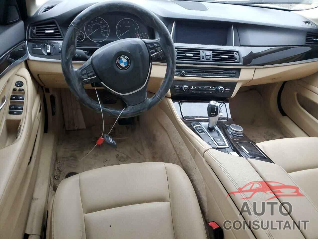 BMW 5 SERIES 2015 - WBA5A5C57FD521013