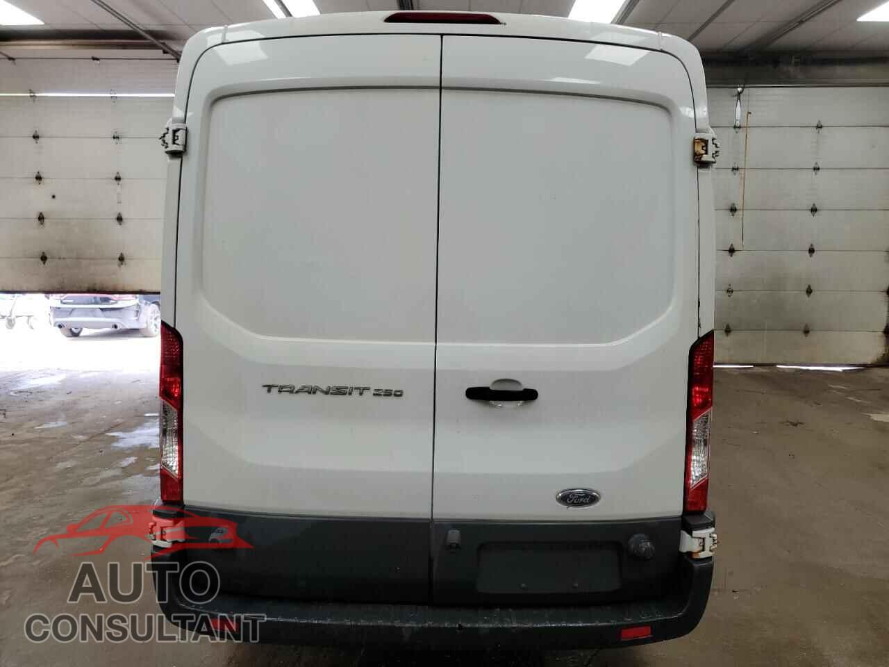 FORD TRANSIT 2015 - 1FTNR2CM5FKA99188
