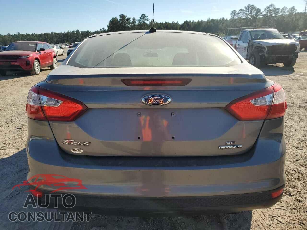 FORD FOCUS 2014 - 1FADP3F20EL104331