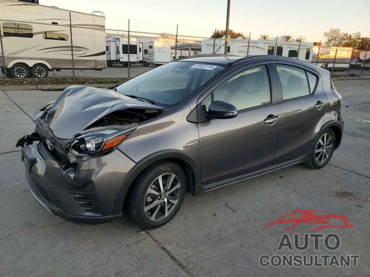 TOYOTA PRIUS 2018 - JTDKDTB31J1620129