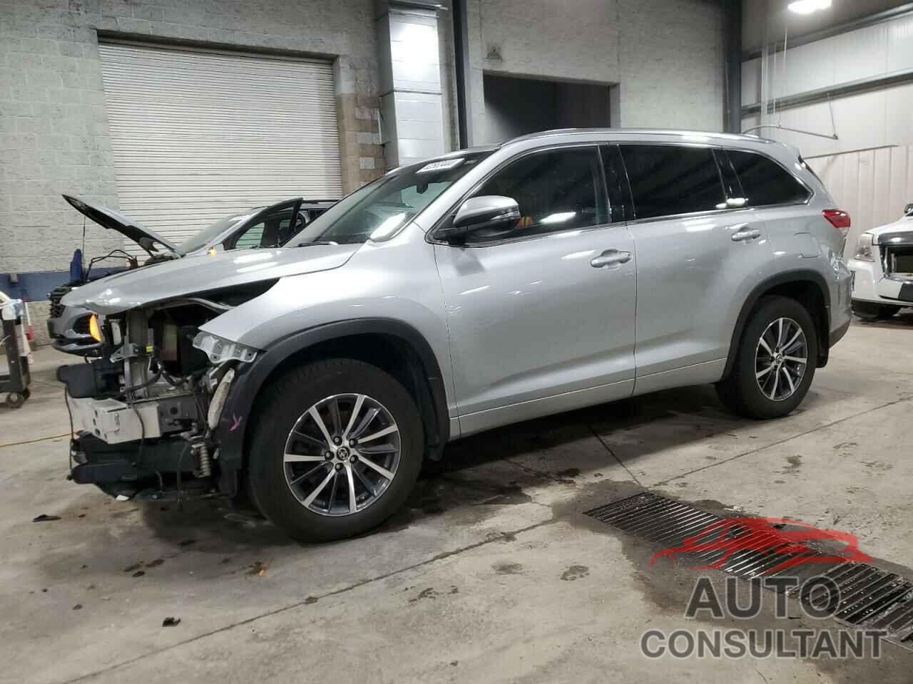 TOYOTA HIGHLANDER 2017 - 5TDJZRFHXHS397317