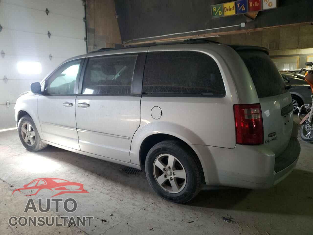 DODGE CARAVAN 2010 - 2D4RN5D16AR120100