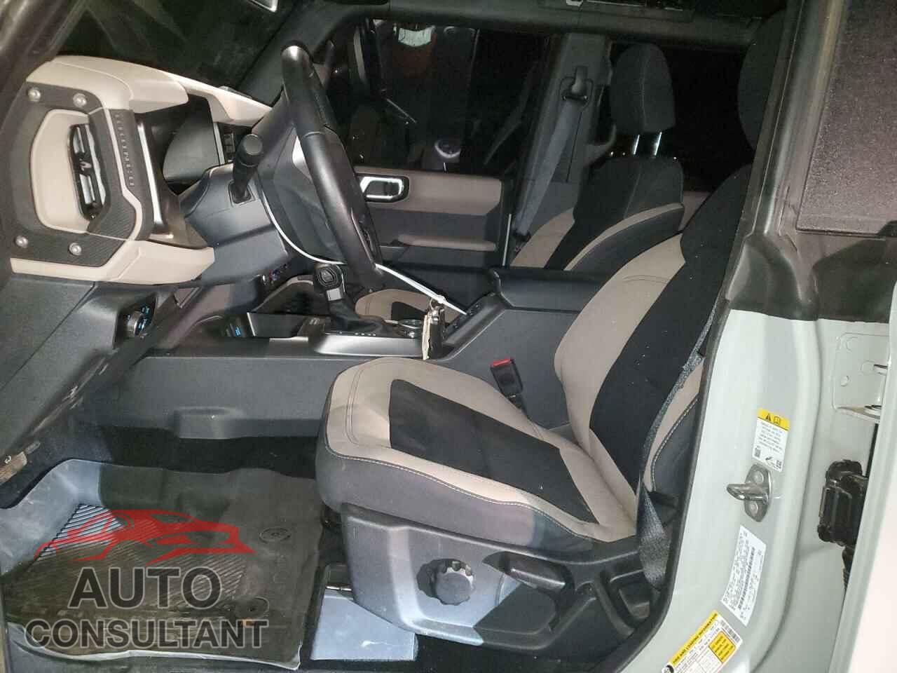 FORD BRONCO 2023 - 1FMDE5DH8PLB33013