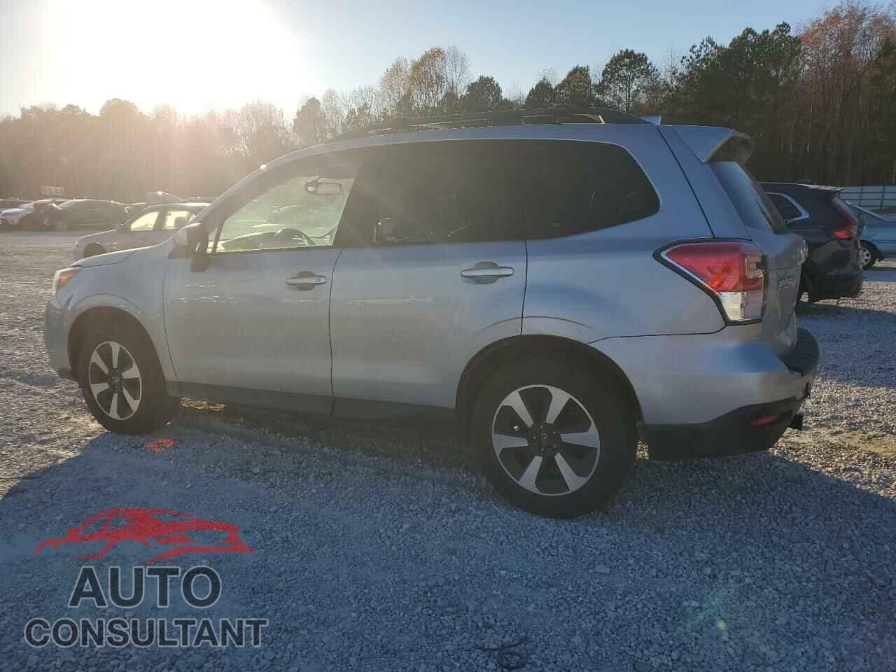 SUBARU FORESTER 2017 - JF2SJAEC3HH517063