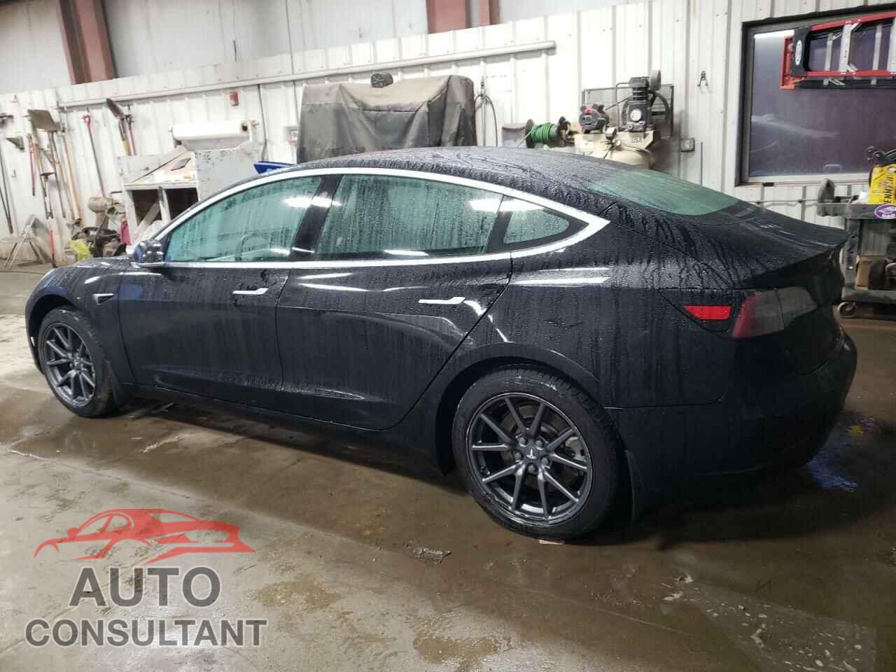 TESLA MODEL 3 2019 - 5YJ3E1EA7KF190065