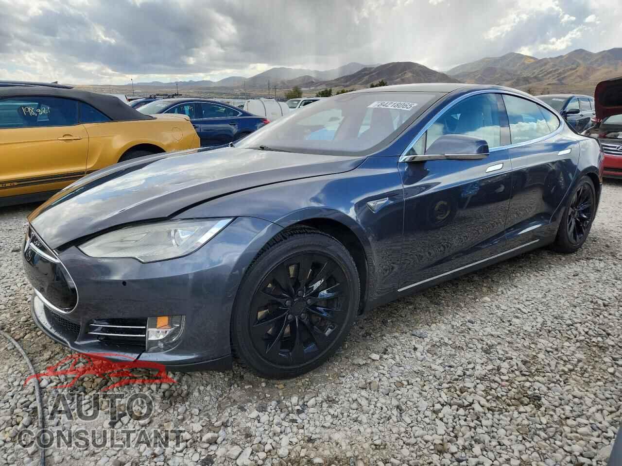 TESLA MODEL S 2016 - 5YJSA1E2XGF133074