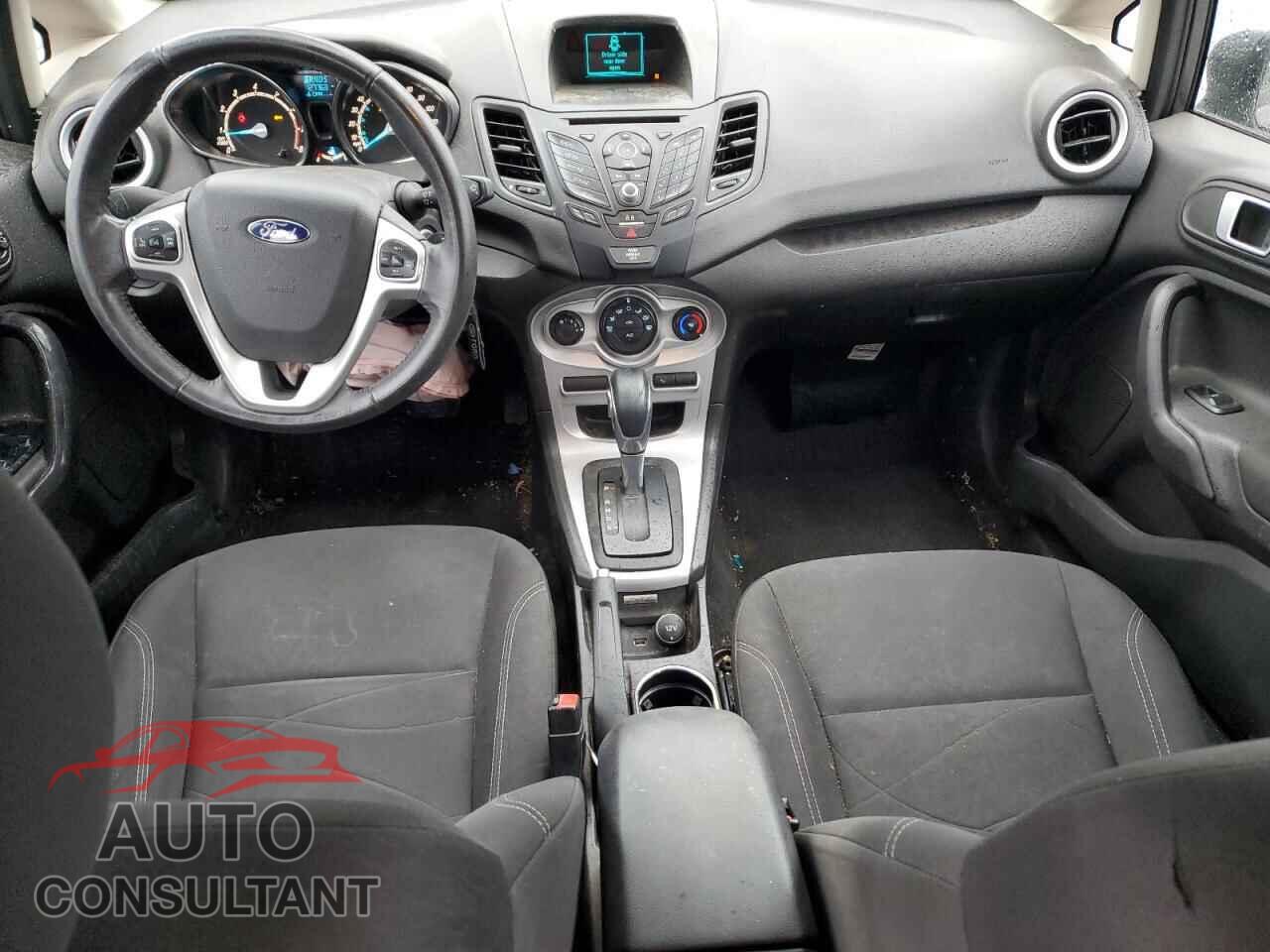 FORD FIESTA 2015 - 3FADP4EJ9FM204751