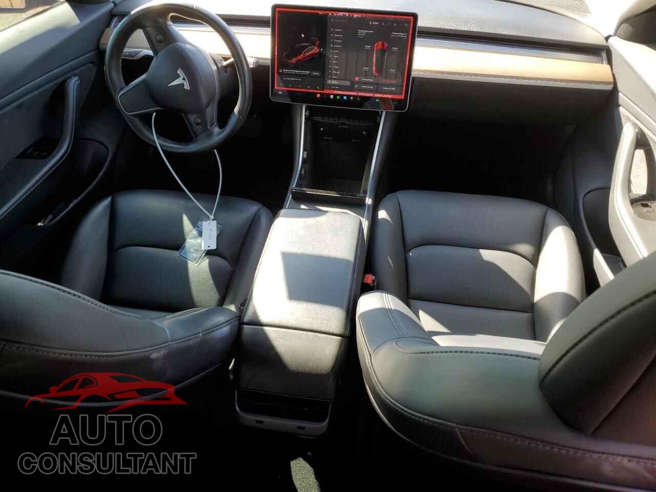 TESLA MODEL 3 2018 - 5YJ3E1EA4JF025993
