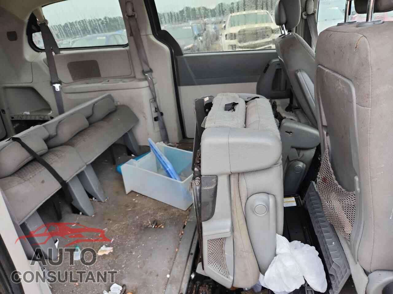 DODGE CARAVAN 2010 - 2D4RN4DE7AR303230