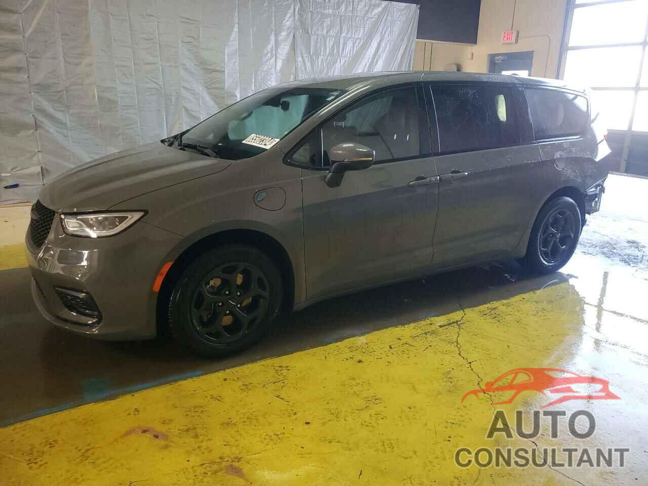CHRYSLER PACIFICA 2023 - 2C4RC1L79PR501577