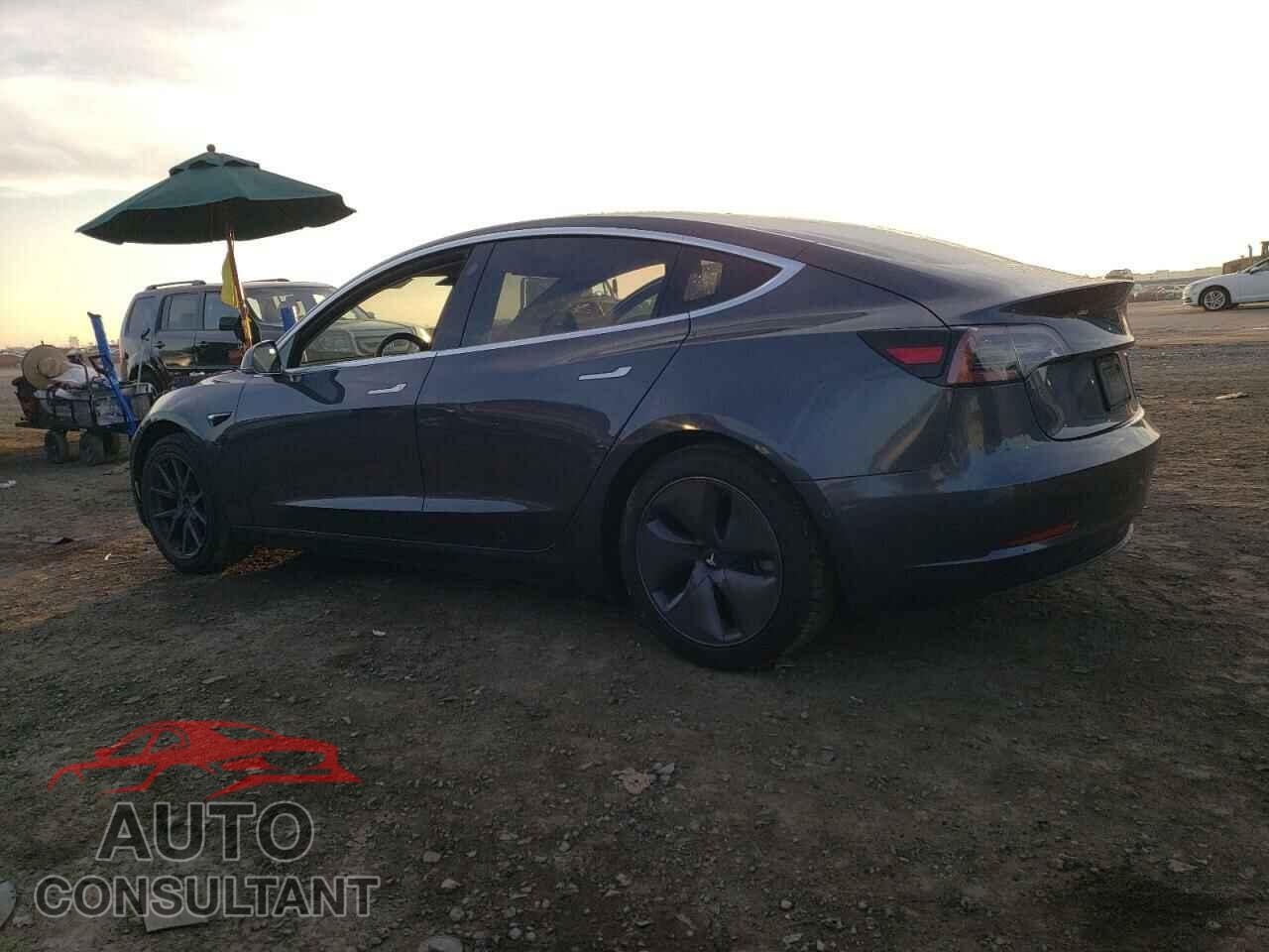 TESLA MODEL 3 2020 - 5YJ3E1EA9LF798977