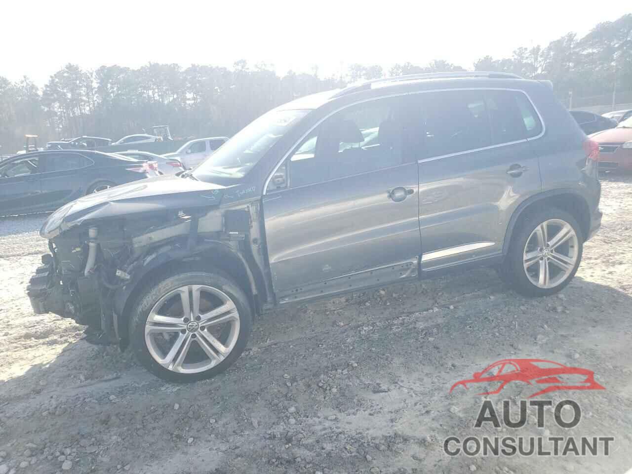 VOLKSWAGEN TIGUAN 2016 - WVGAV7AX0GW008306