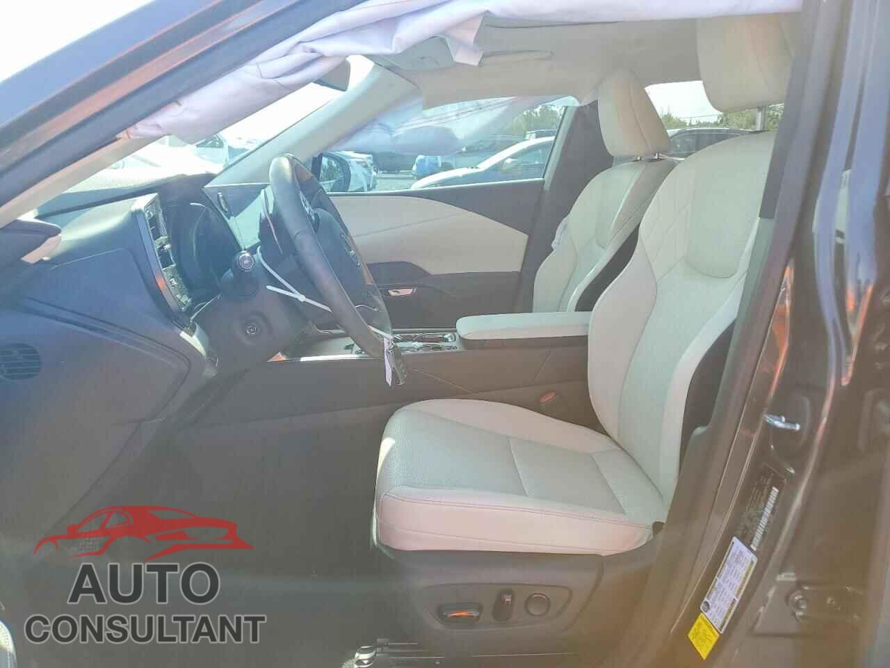 LEXUS UNKNOWN 2024 - 2T2BBMCAXRC064821