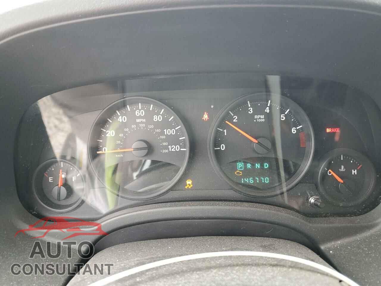 JEEP COMPASS 2010 - 1J4NF4FB8AD611743