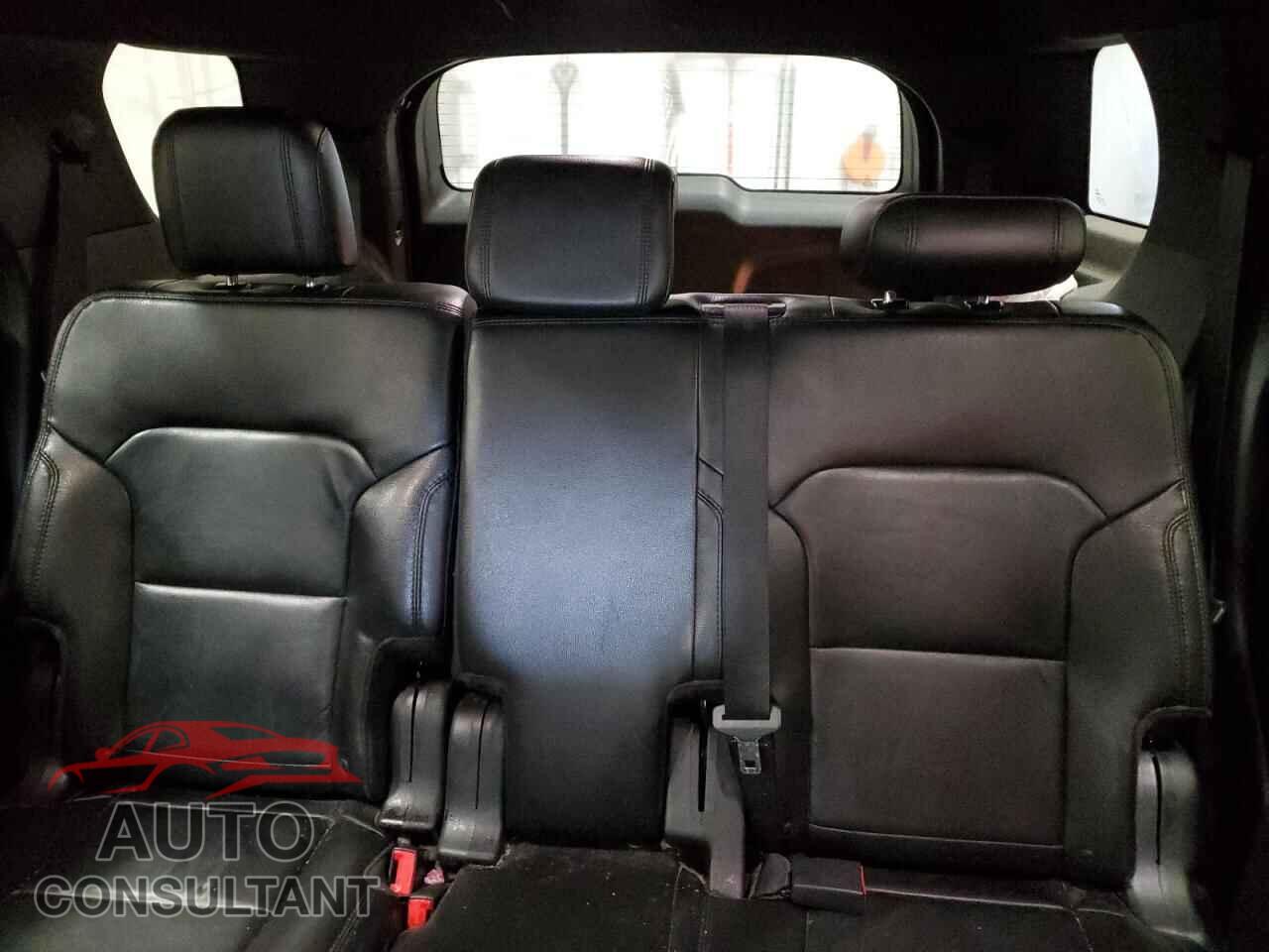 FORD EXPLORER 2018 - 1FM5K8D88JGB20406