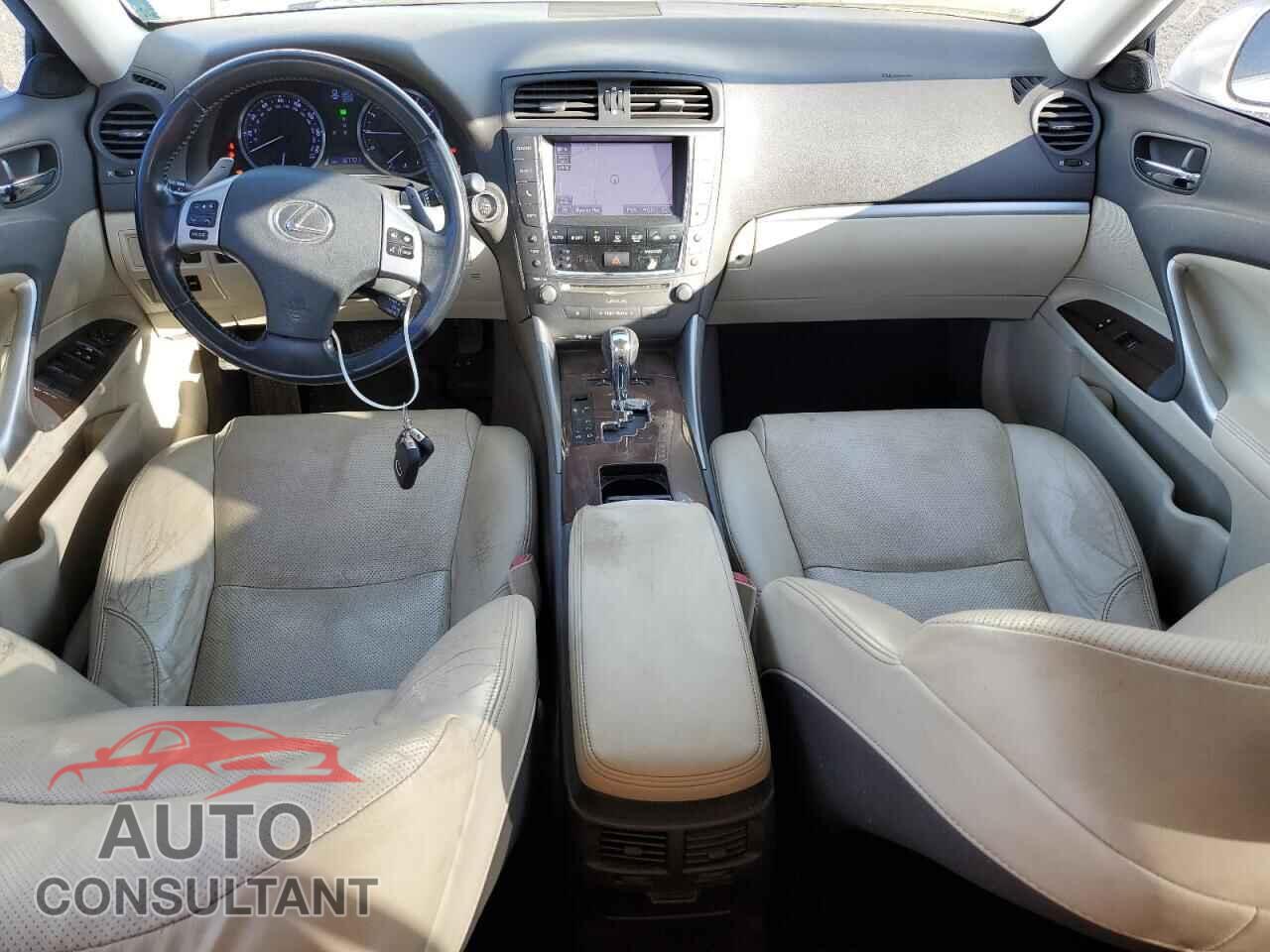 LEXUS IS 2013 - JTHBF5C21D5192635
