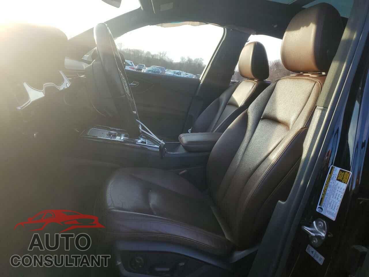 AUDI Q7 2017 - WA1LAAF70HD032692