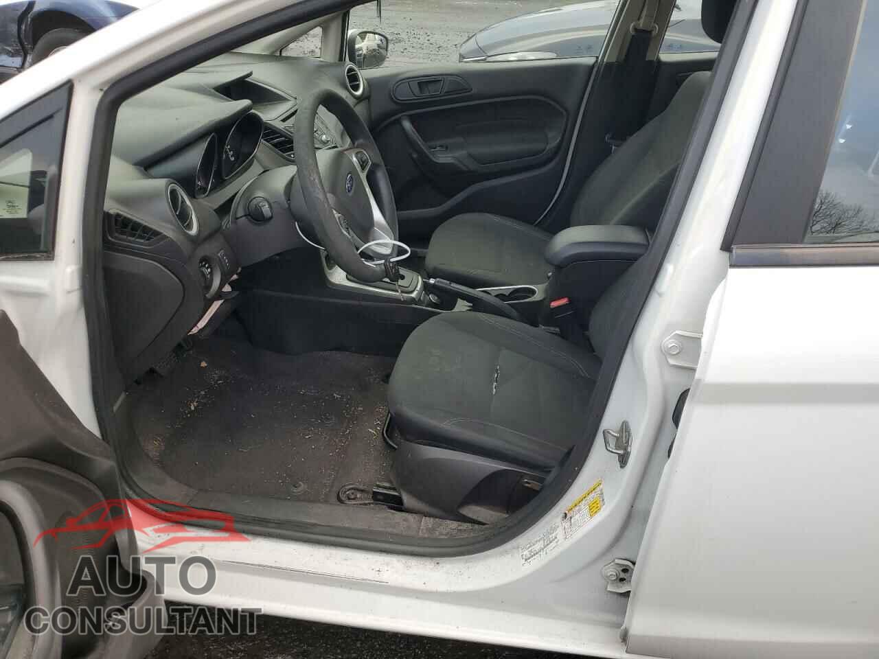FORD FIESTA 2017 - 3FADP4EJ3HM150558