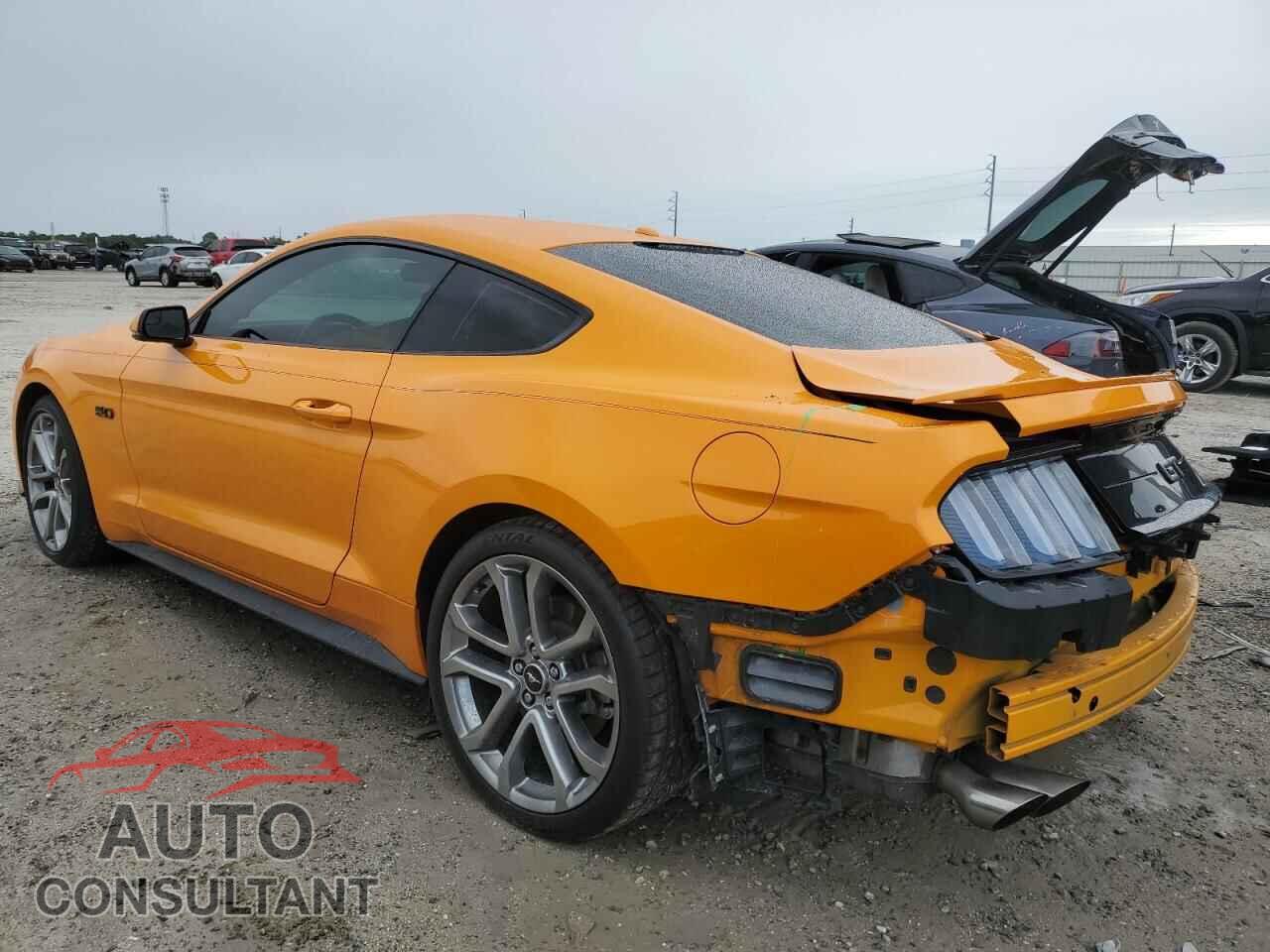 FORD MUSTANG 2018 - 1FA6P8CF5J5121461