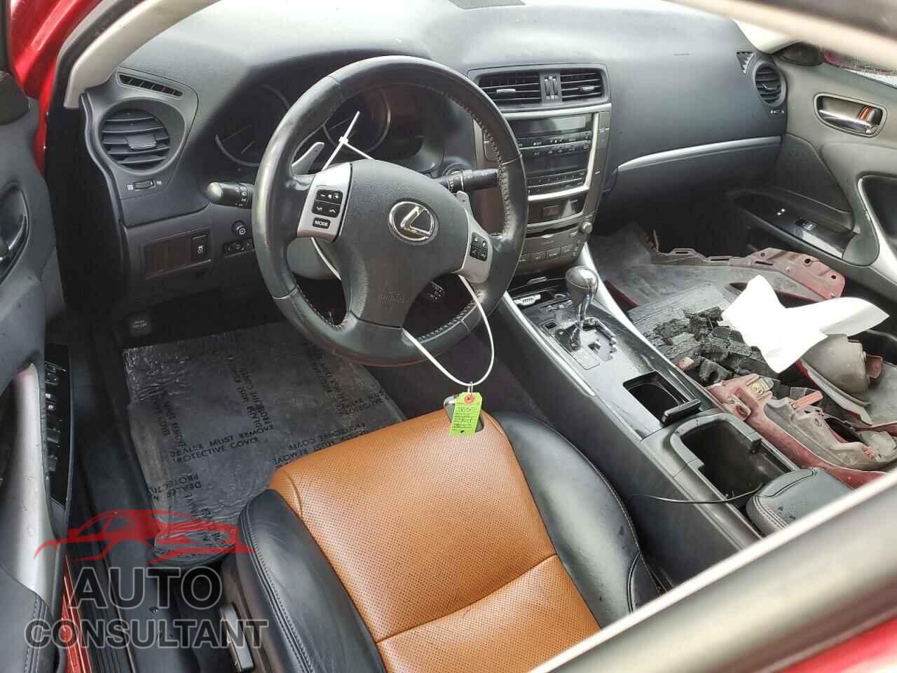 LEXUS IS 2013 - JTHBF5C24D5190703