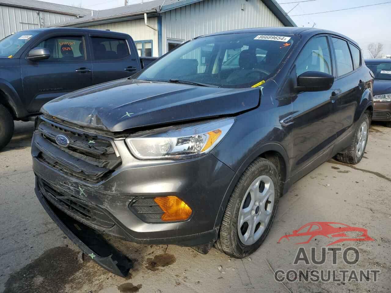 FORD ESCAPE 2017 - 1FMCU0F78HUC85276