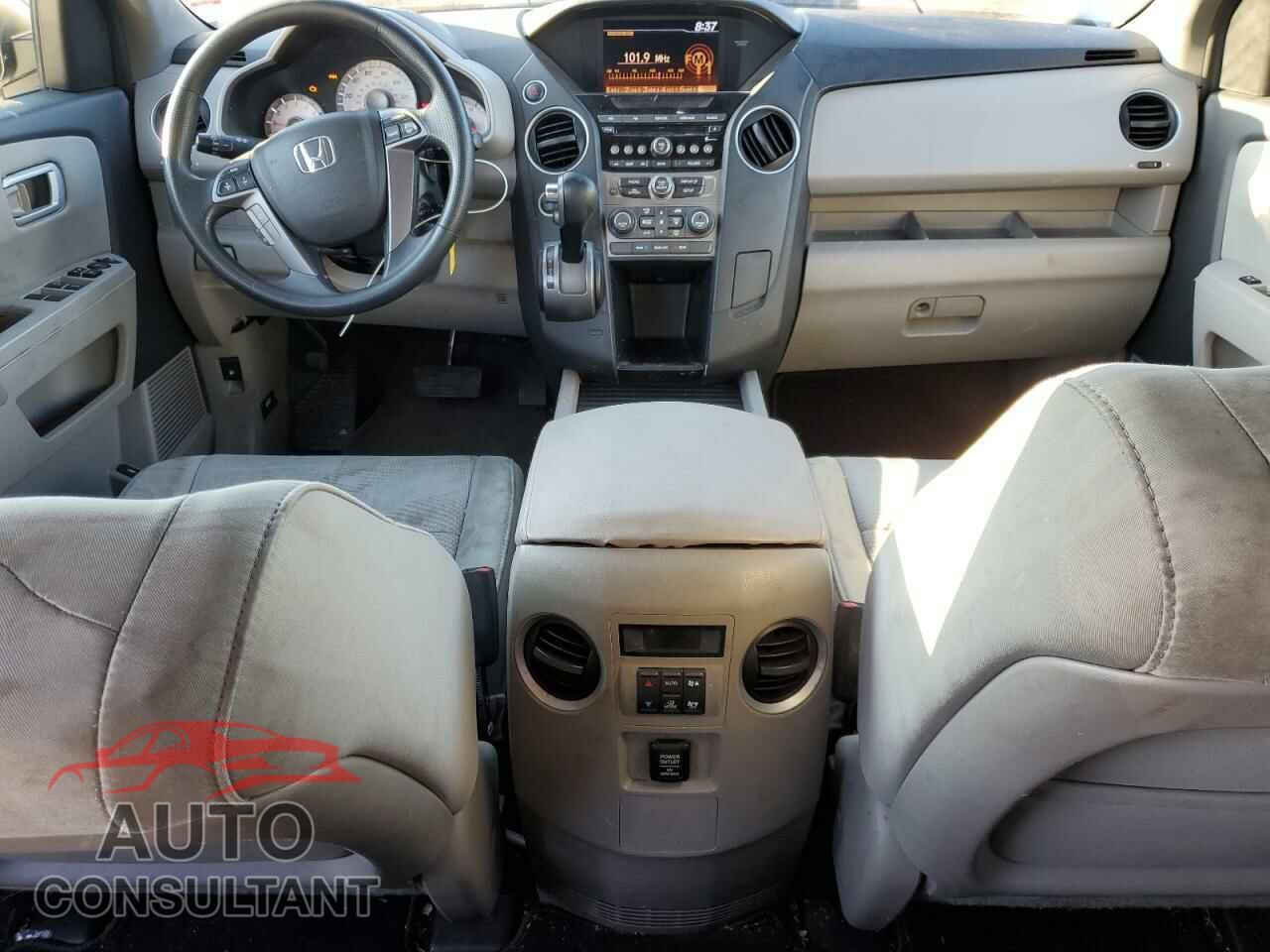 HONDA PILOT 2013 - 5FNYF4H29DB062888