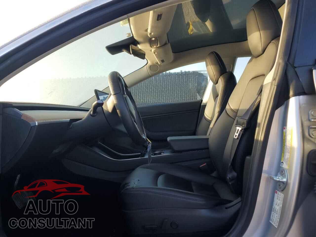 TESLA MODEL 3 2018 - 5YJ3E1EA4JF007901