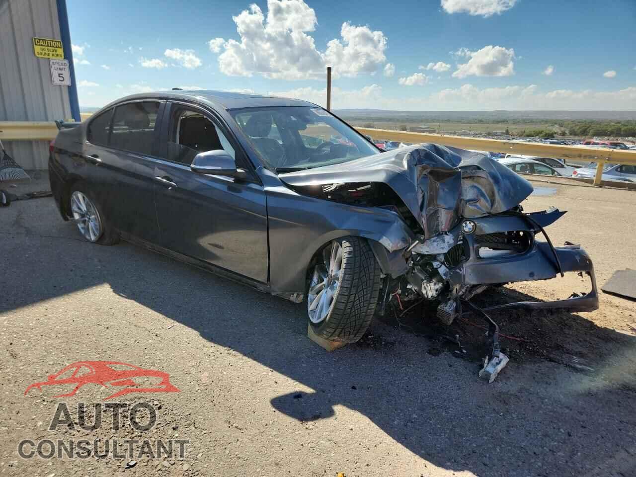 BMW 3 SERIES 2016 - WBA8E5G51GNU19519