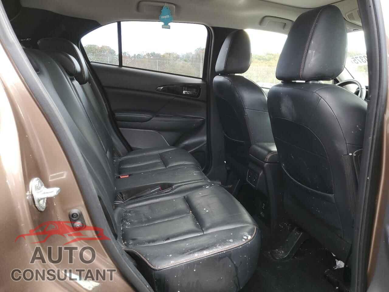 MITSUBISHI ECLIPSE 2019 - JA4AT5AA1KZ020217