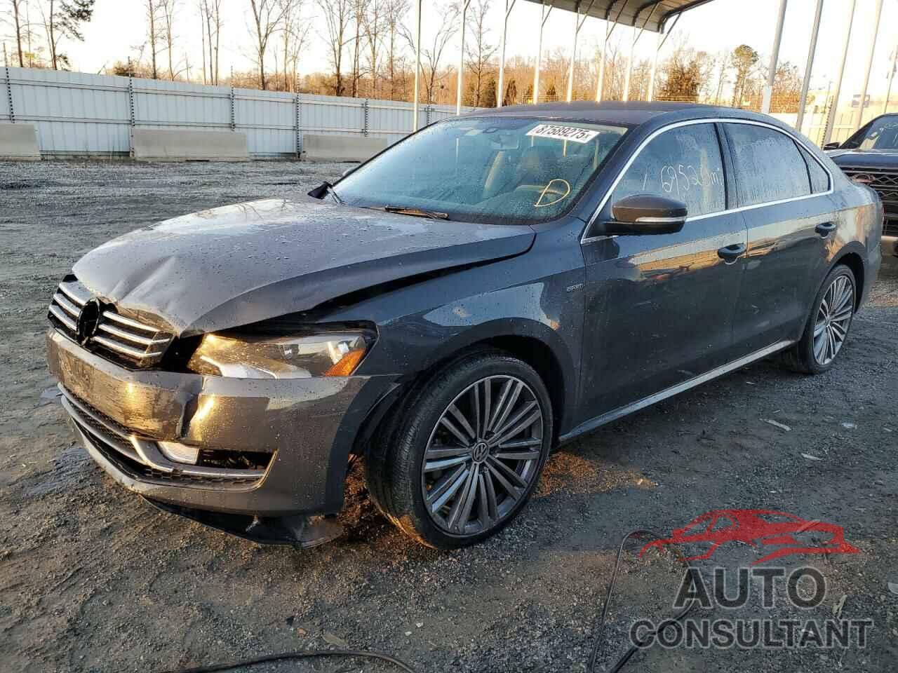 VOLKSWAGEN PASSAT 2015 - 1VWBS7A33FC010112