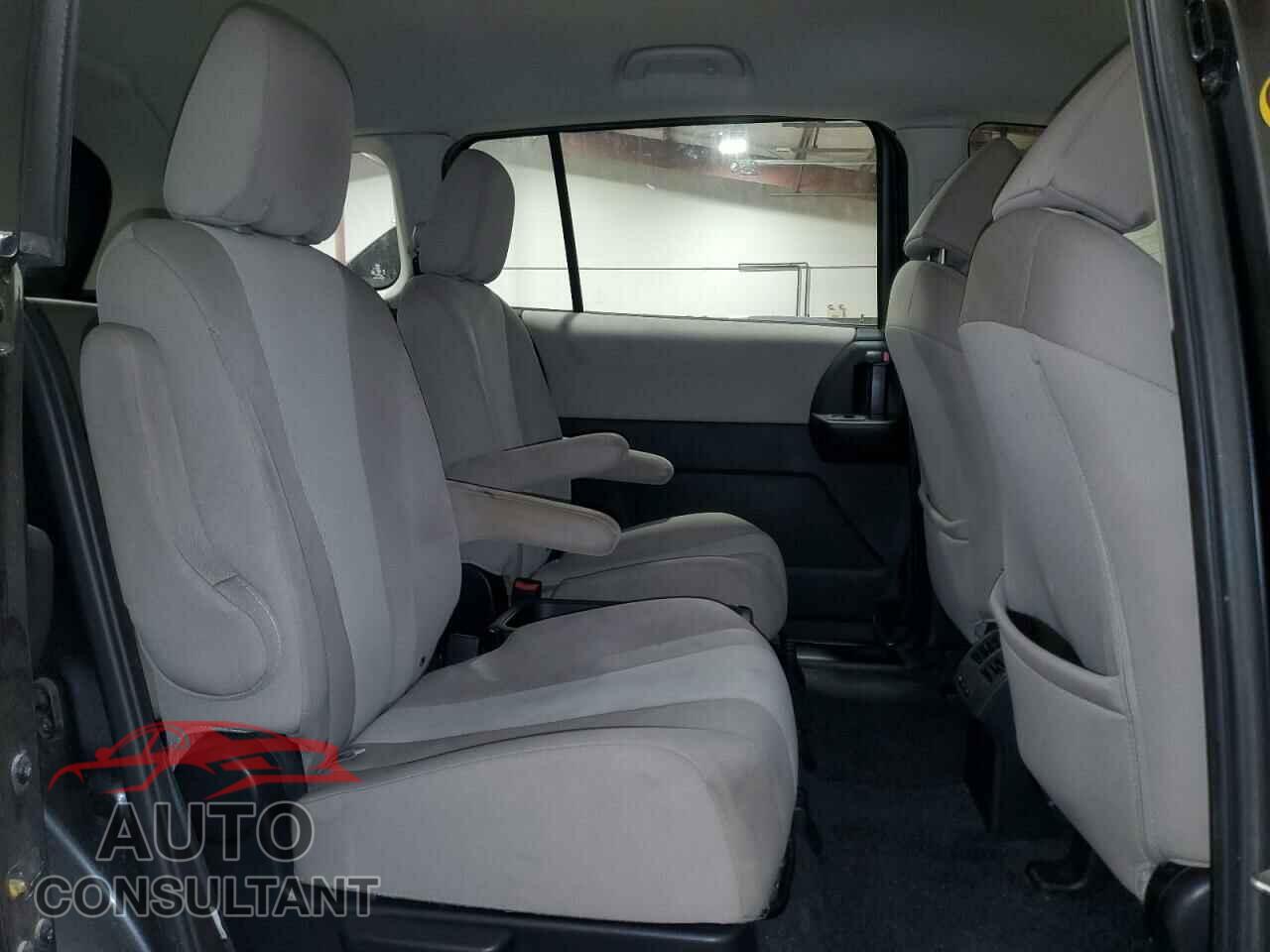 MAZDA 5 2013 - JM1CW2BL9D0158020