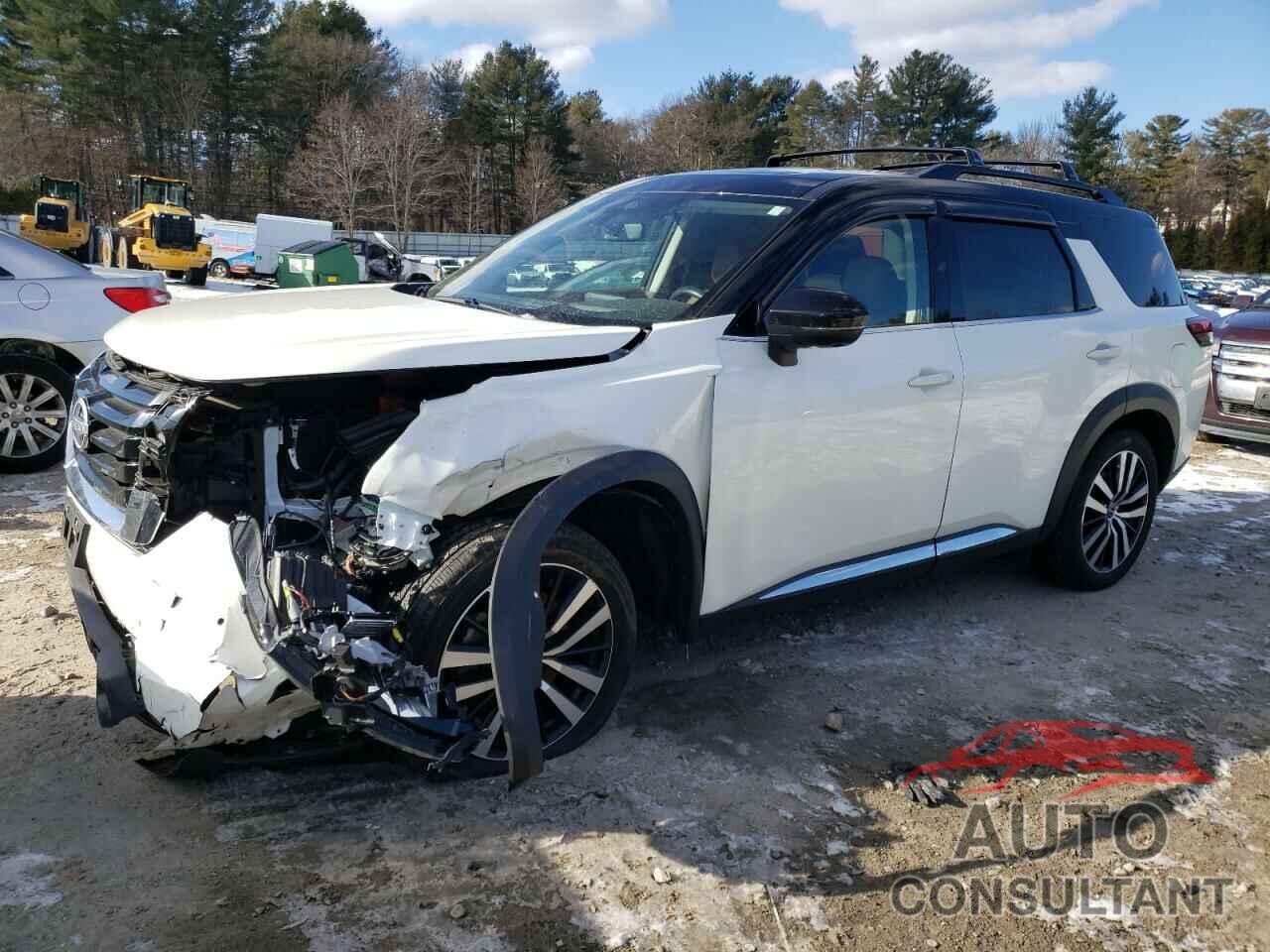 NISSAN PATHFINDER 2023 - 5N1DR3DK8PC205641