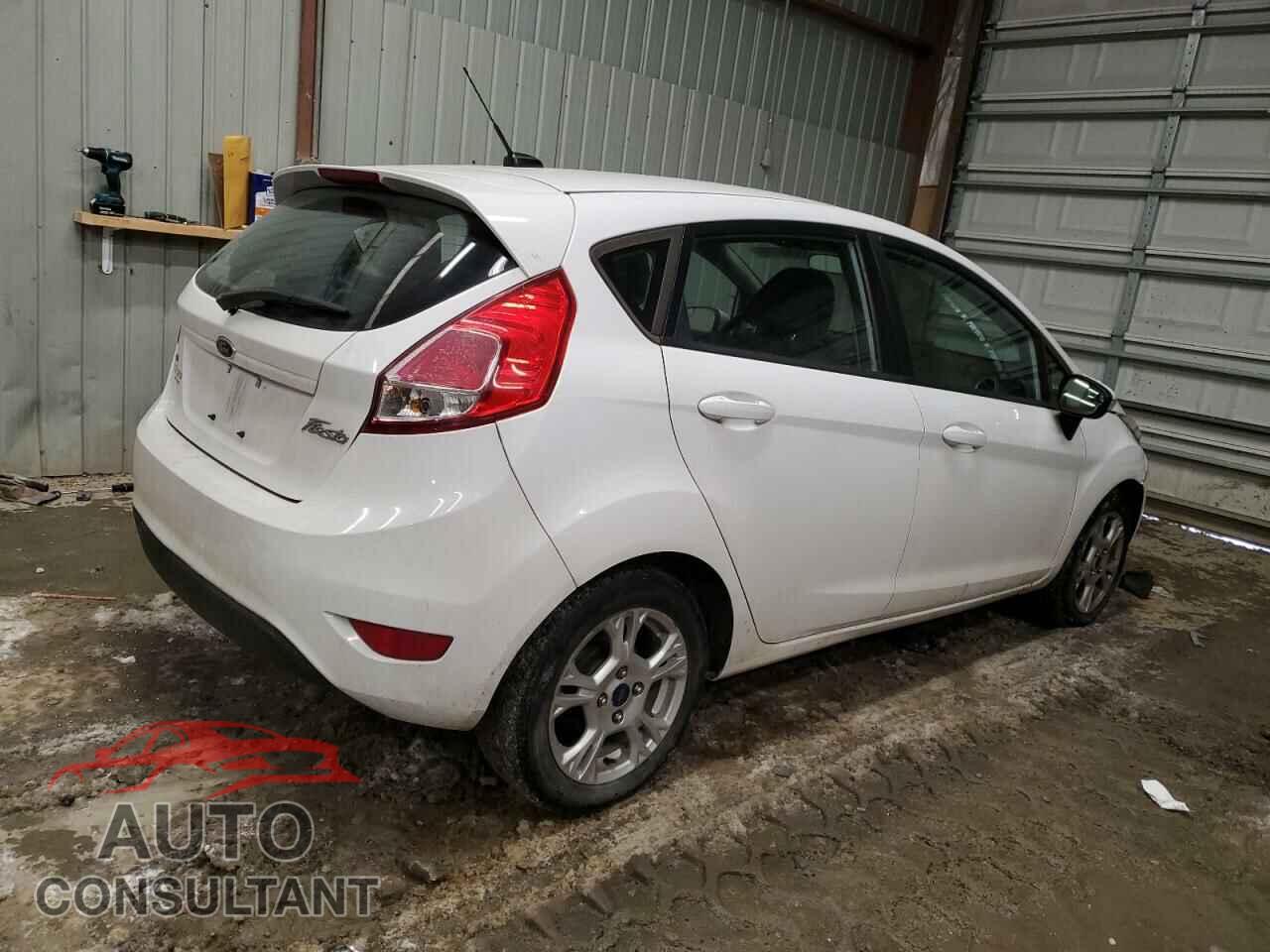 FORD FIESTA 2014 - 3FADP4EJ2EM233930