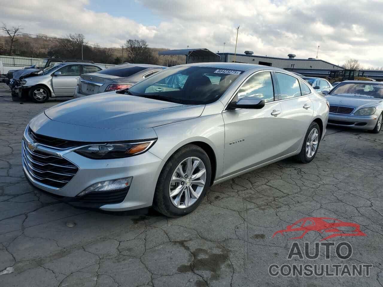 CHEVROLET MALIBU 2021 - 1G1ZD5ST9MF033901