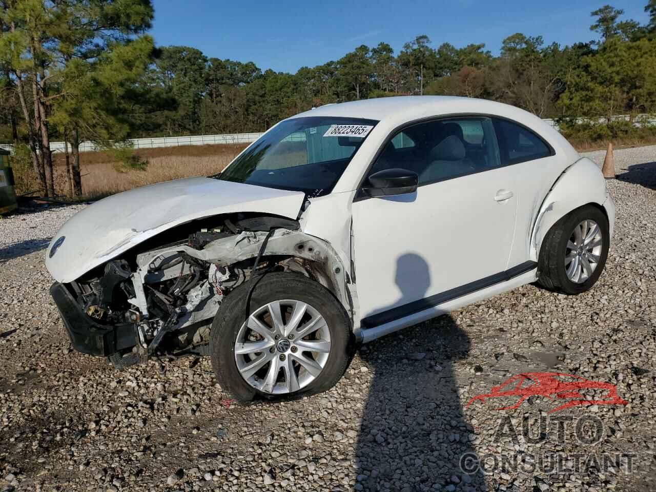 VOLKSWAGEN BEETLE 2014 - 3VWF17AT4EM643574