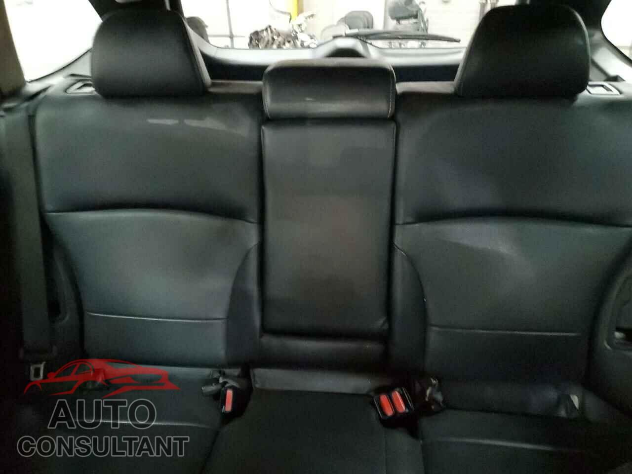 SUBARU OUTBACK 2017 - 4S4BSENC5H3362866