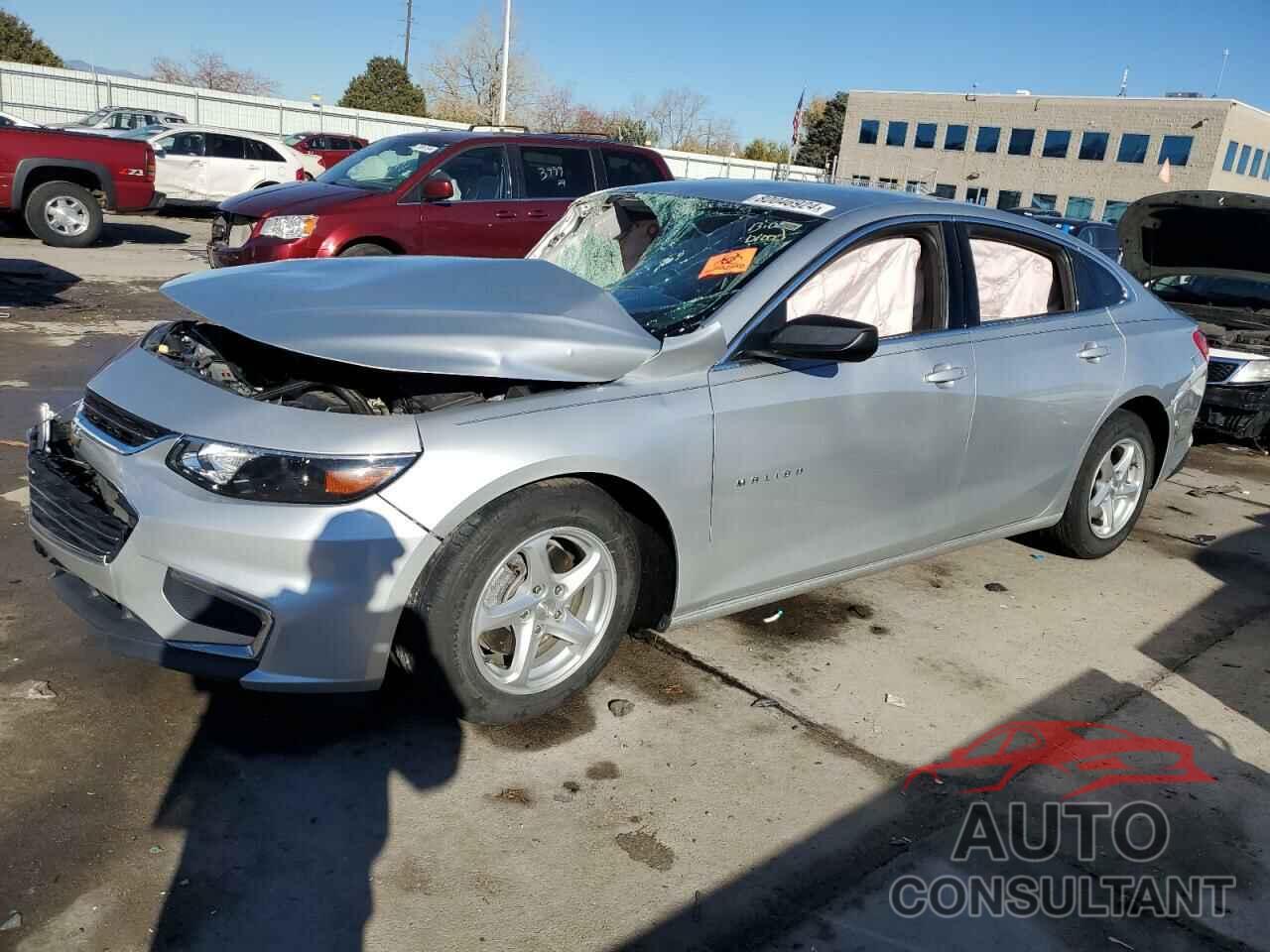 CHEVROLET MALIBU 2018 - 1G1ZB5ST8JF179661