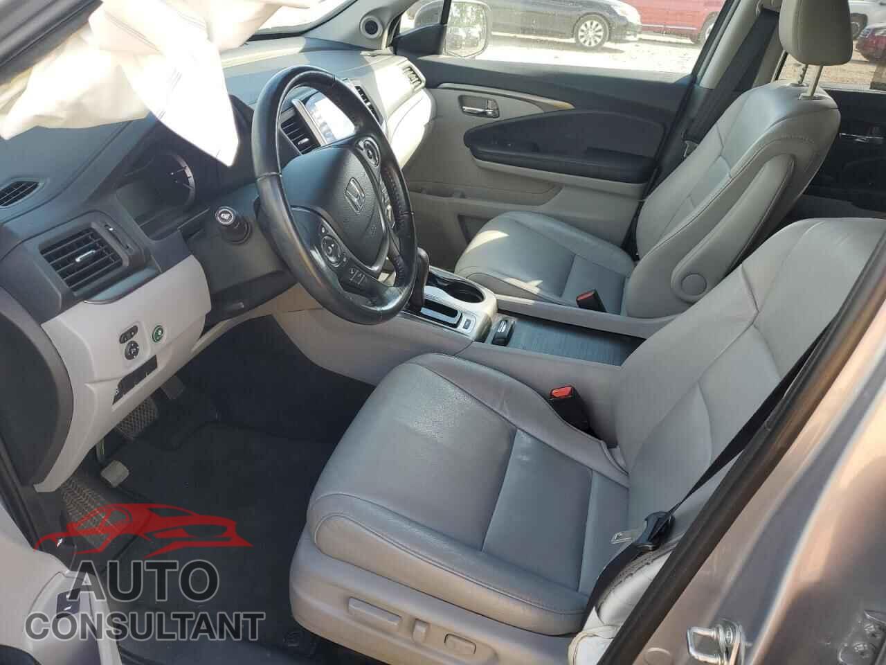 HONDA PILOT 2016 - 5FNYF5H79GB007797