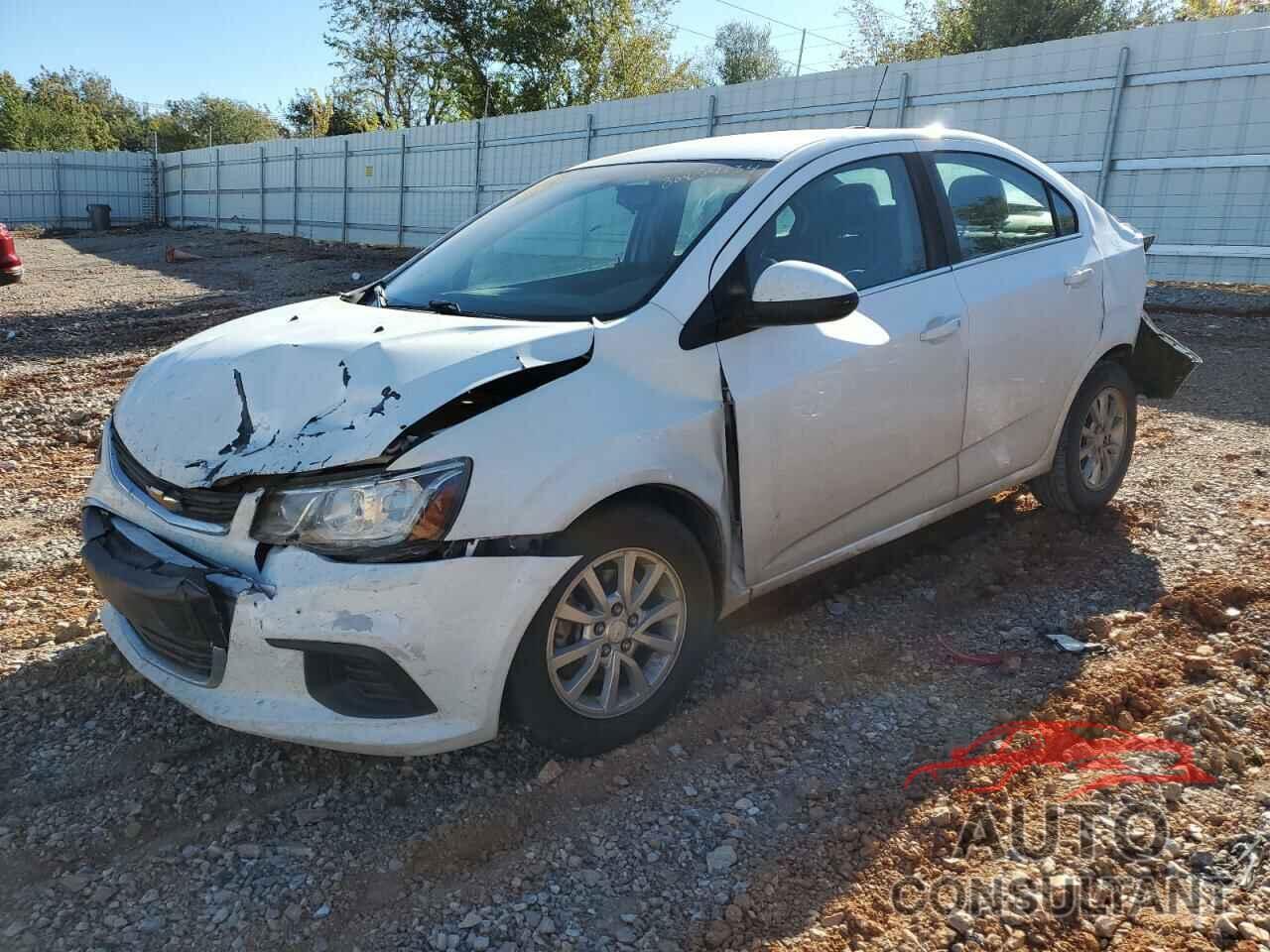 CHEVROLET SONIC 2018 - 1G1JD5SH5J4119142