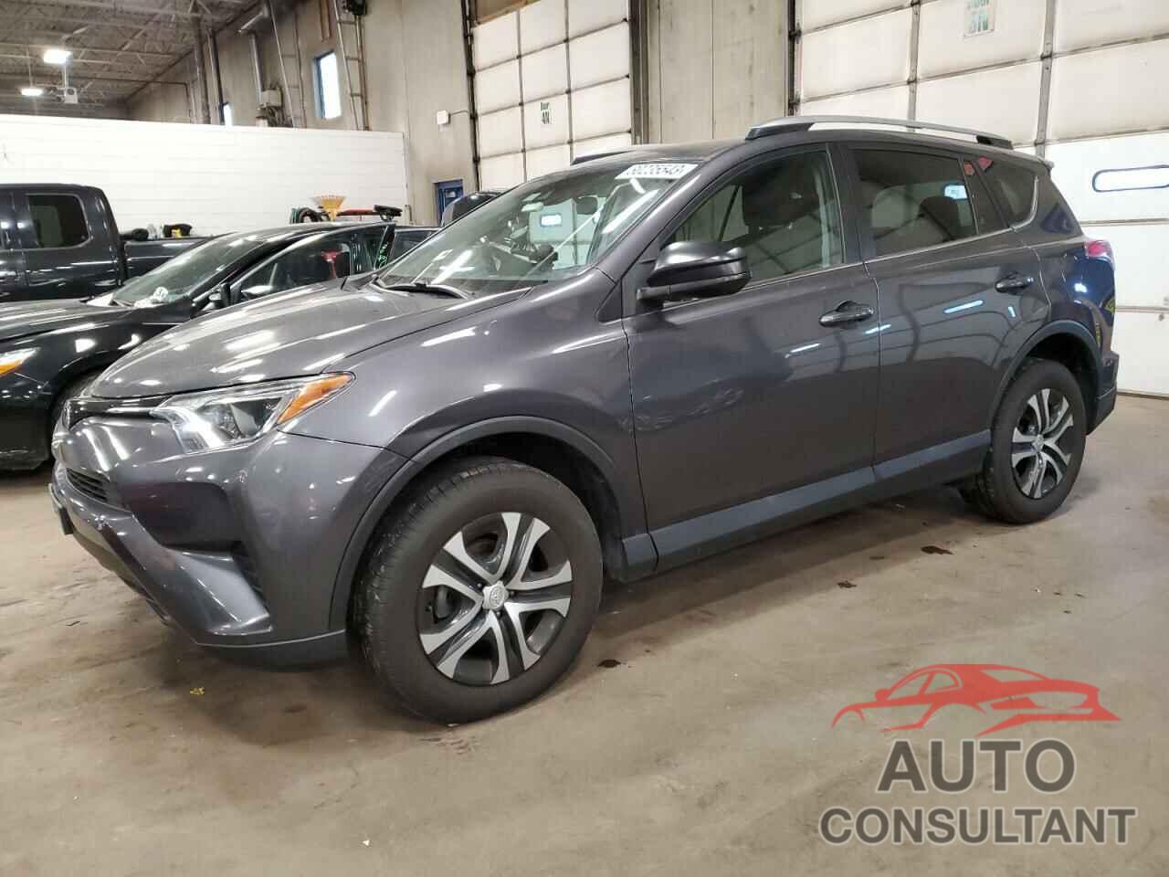 TOYOTA RAV4 2017 - 2T3BFREV0HW575531