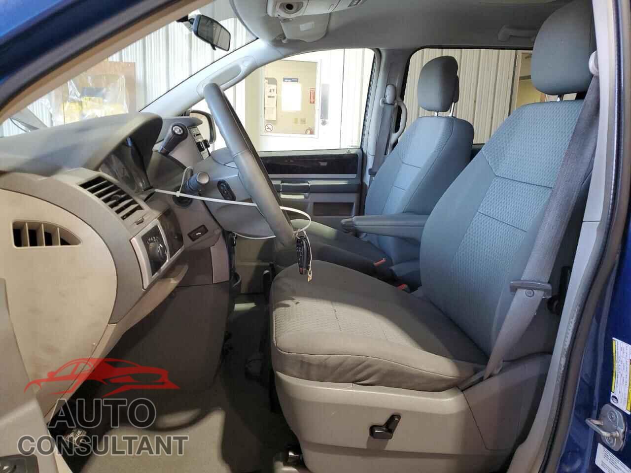 DODGE CARAVAN 2010 - 2D4RN5D13AR488699