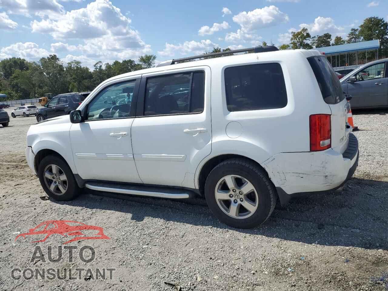 HONDA PILOT 2011 - 5FNYF4H73BB029569