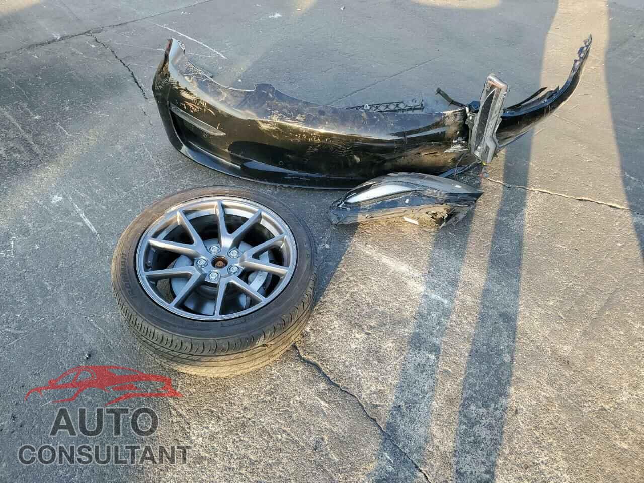 TESLA MODEL 3 2021 - 5YJ3E1EB4MF068131