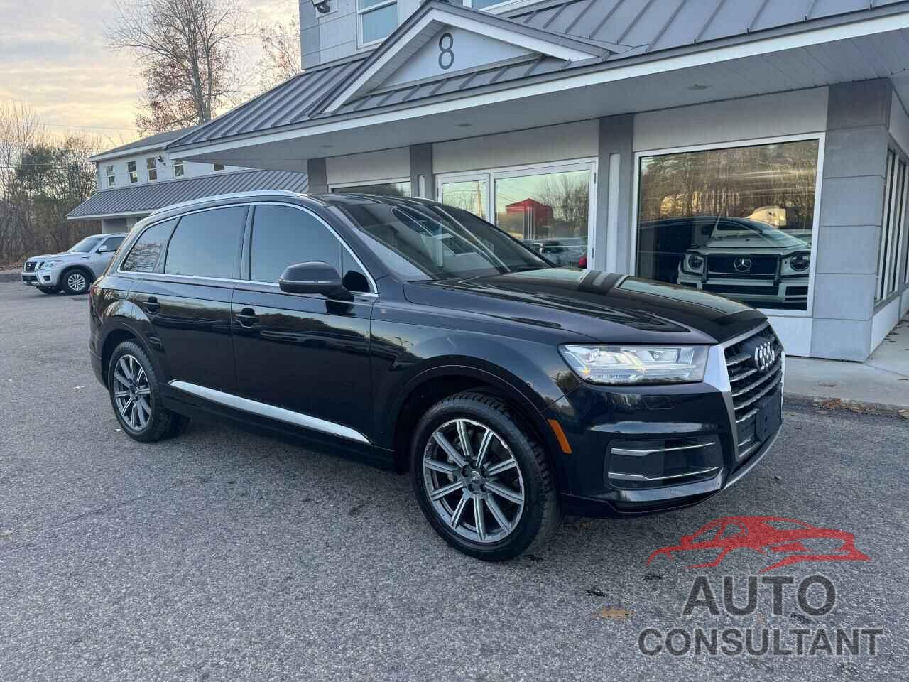 AUDI Q7 2017 - WA1LHAF71HD037235